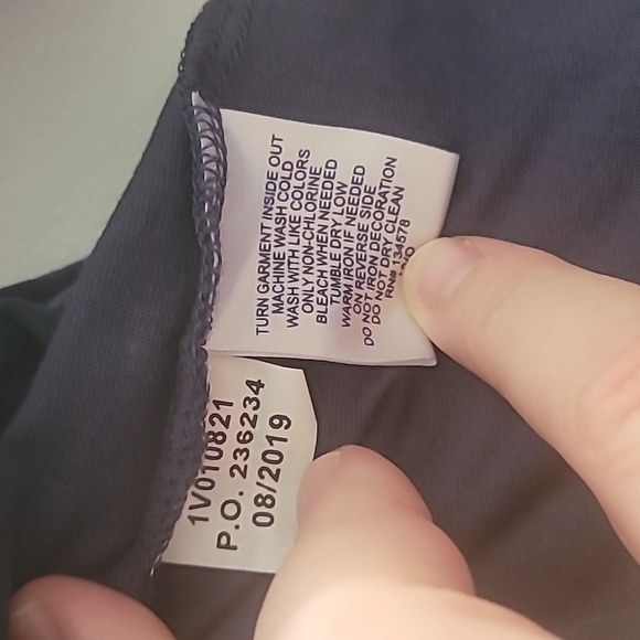 Vineyard Vines blue Happy Hanukkah long sleeve tee size XS - Picture 4 of 5